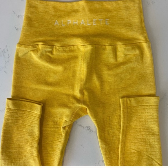 Alphalete Other - ALPHALETE SET Revival - leggings & crop top (M)